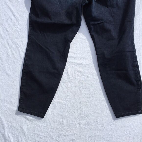 Dark Wash Jeans Zippers Size 24S Torrid Premium Jegging - Picture 7 of 10